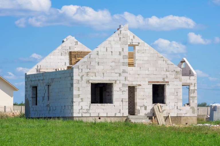 Extension de maison à RIAILLE : optimisez votre espace sans déménager